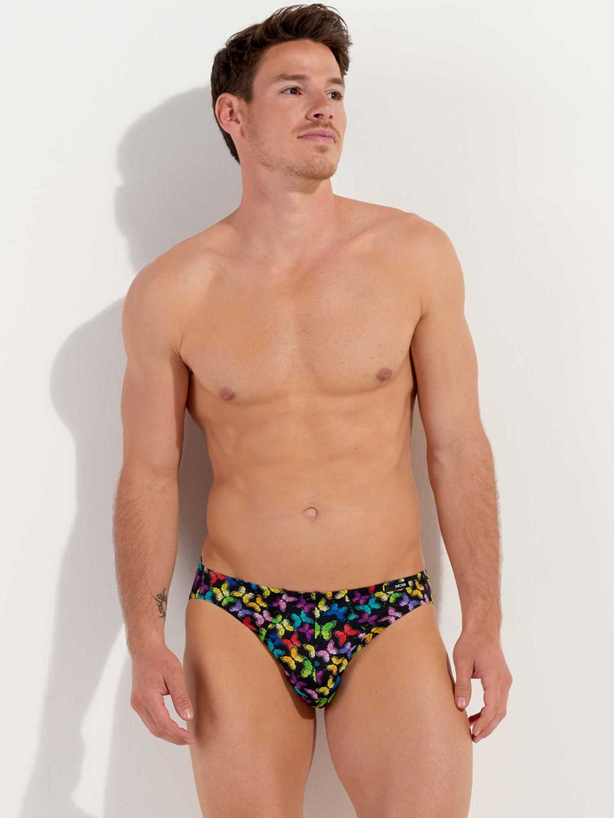 трусы-слипы мужские HOM 40-2951 чёрные с цветным принтом