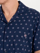 Пижама мужская HOM 40-2937 тёмно-синяя с цветным принтом